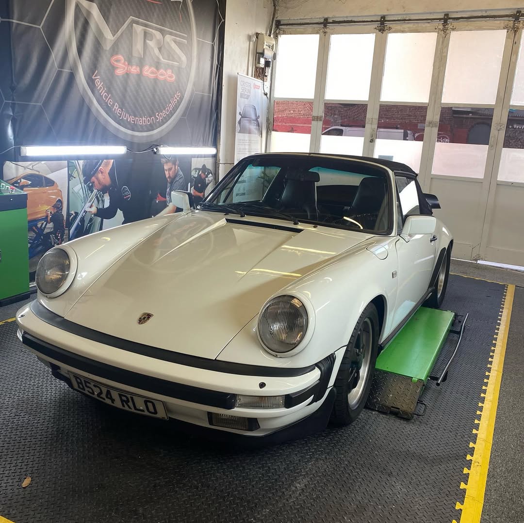 Porsche Carrera 930